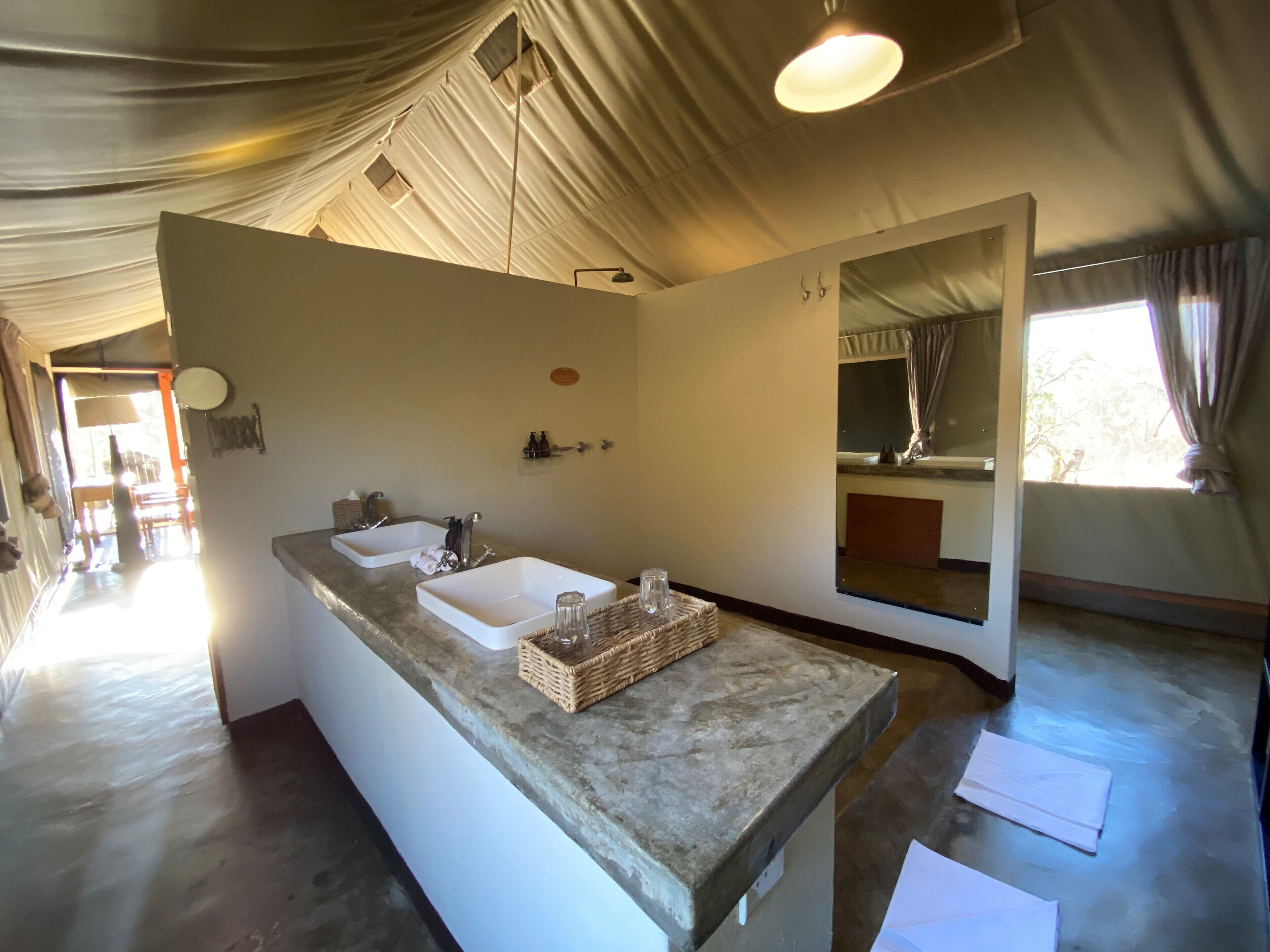 Honeyguide Khoka Moya Camp 3*