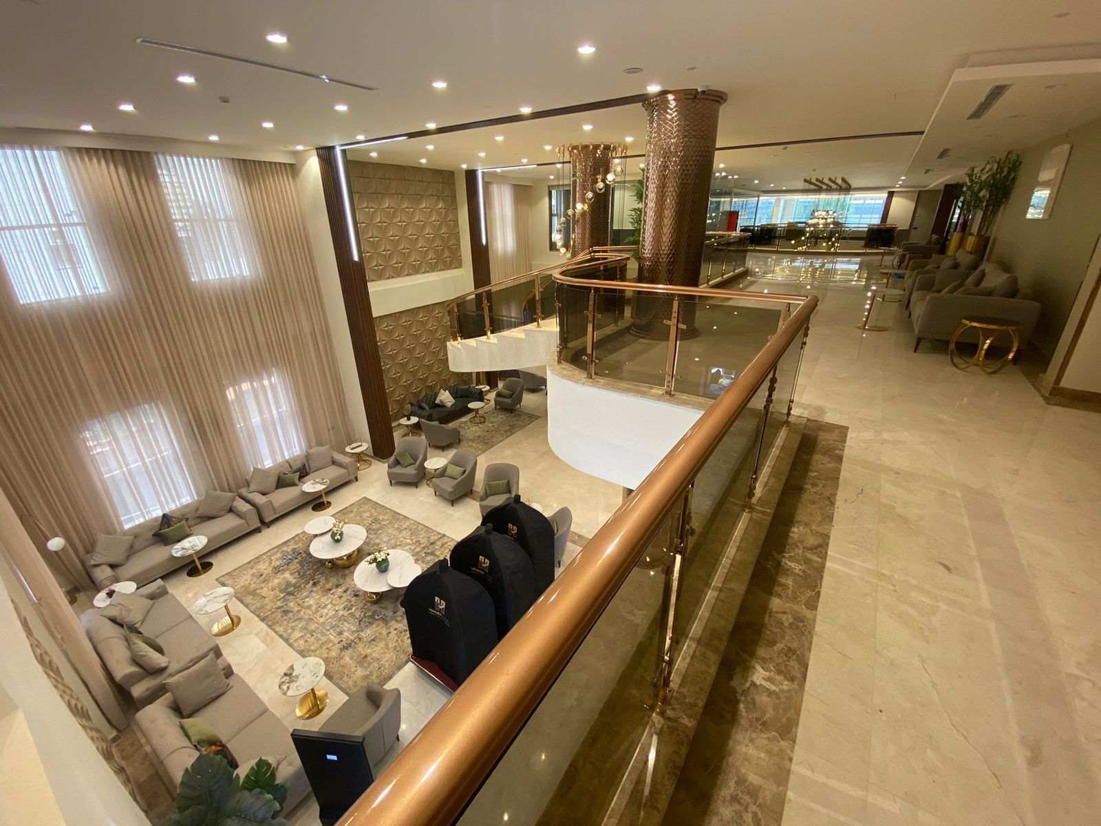 Fender Hotel 0*