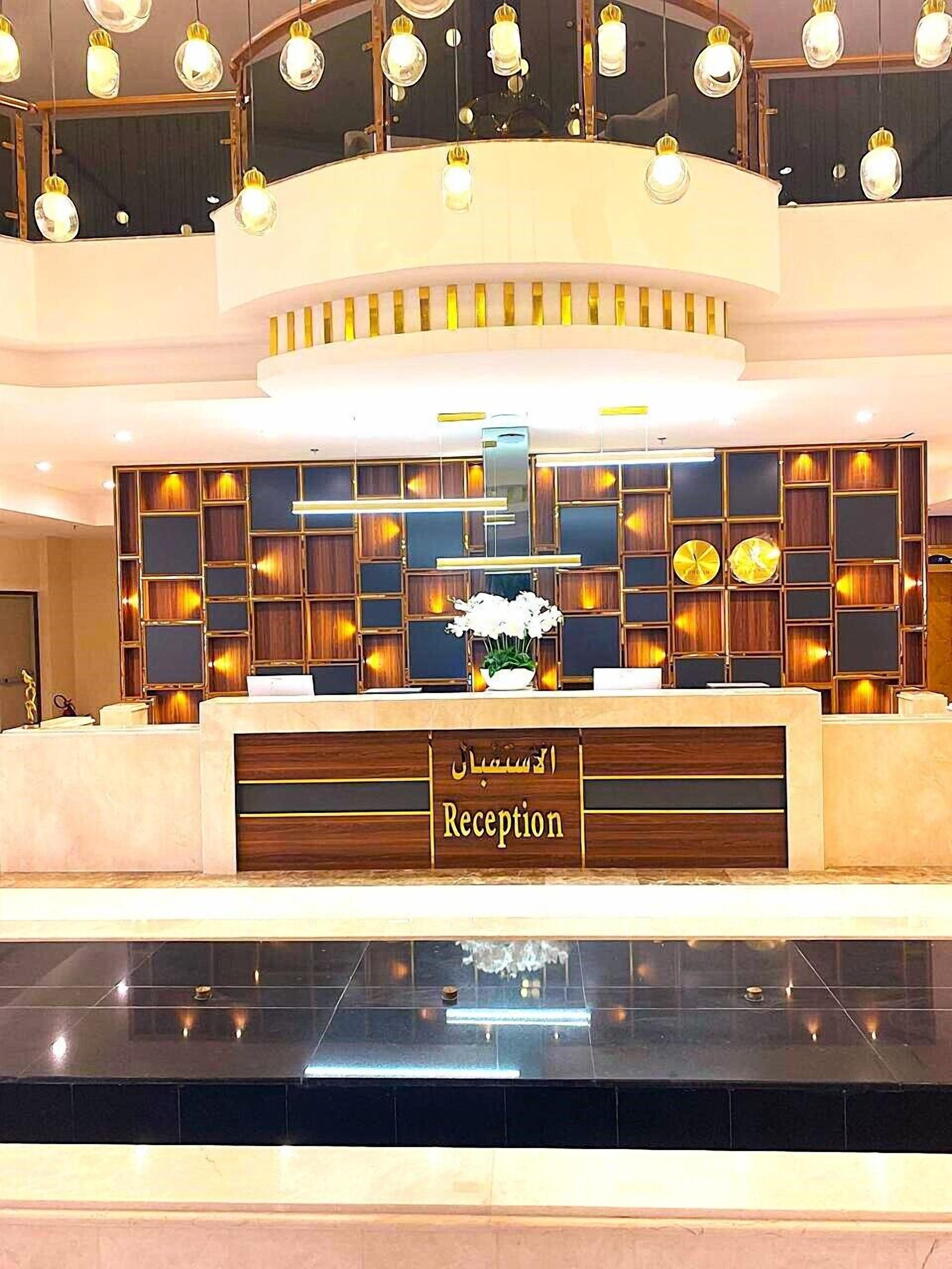 Fender Hotel 0*