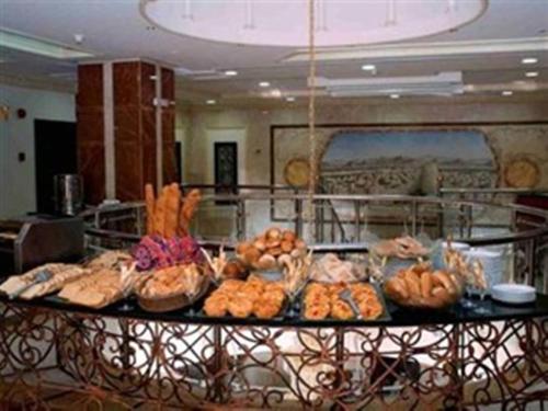 Kingsgate Durrat Hotel 1*