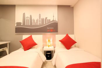Three Seven Hotel 3*