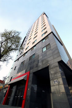 Three Seven Hotel 3*