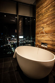 SR Hotel Sadang 3*