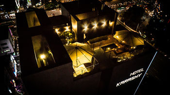 SR Hotel Sadang 3*