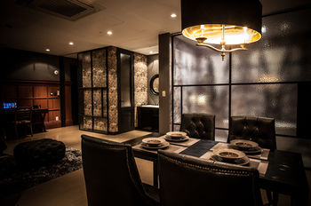 SR Hotel Sadang 3*