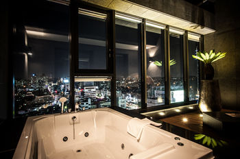 SR Hotel Sadang 3*