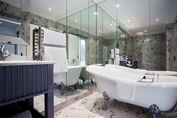 The Marly Boutique Hotel 5*