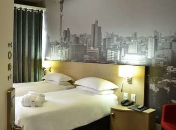 Reef Hotel 4*