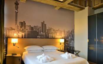 Reef Hotel 4*