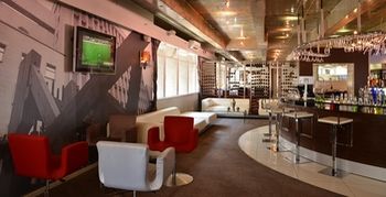Reef Hotel 4*