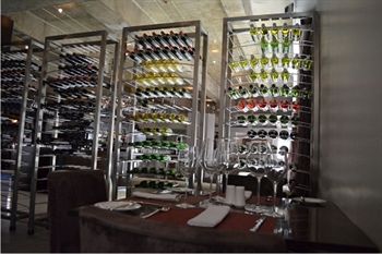 Reef Hotel 4*