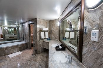 Windhoek Country Club 4*
