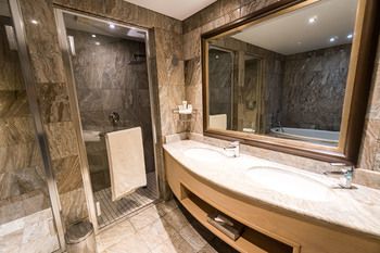 Windhoek Country Club 4*