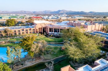 Windhoek Country Club 4*