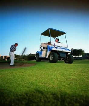 Windhoek Country Club 4*
