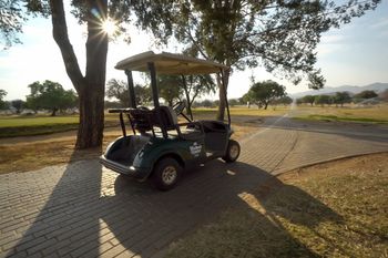 Windhoek Country Club 4*