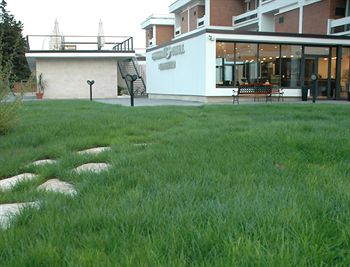 HOTEL GARDEN 3*