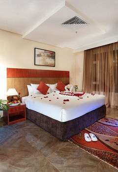 Best Western Plus Salmiya 4*