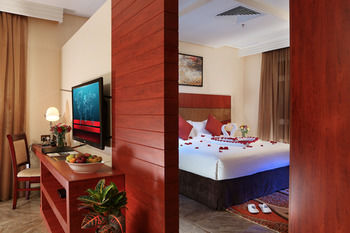 Best Western Plus Salmiya 4*