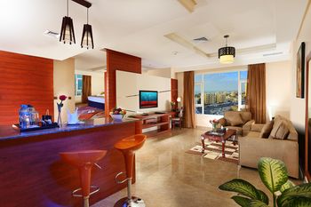 Best Western Plus Salmiya 4*