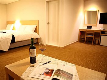 Tower Hill Hotel 3*