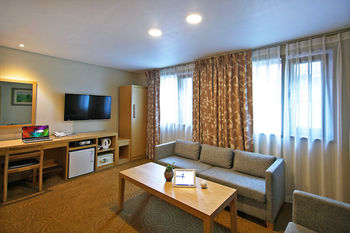 Tower Hill Hotel 3*