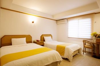Angel Hotel 3*