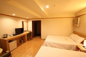 Angel Hotel 3*