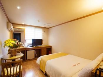 Angel Hotel 3*