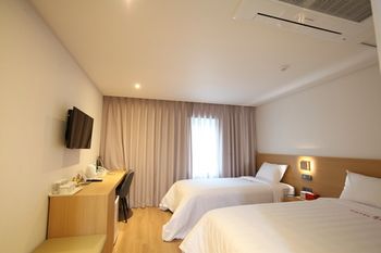 Angel Hotel 3*