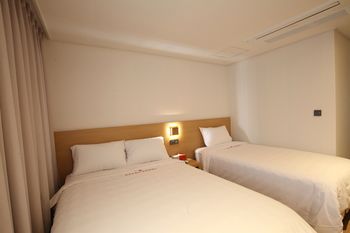 Angel Hotel 3*