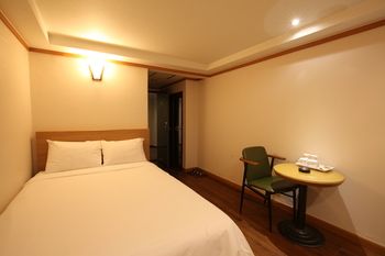Angel Hotel 3*
