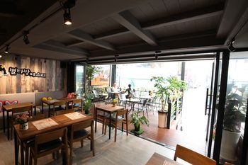 Angel Hotel 3*