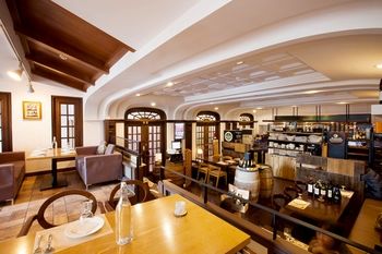 Angel Hotel 3*
