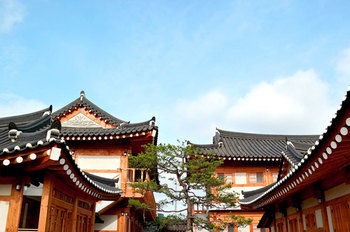 Gyeongju Hwangnamkwan Hanok Hotel 3*
