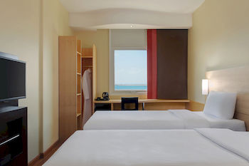Ibis Yanbu Saudi Arabia 4*