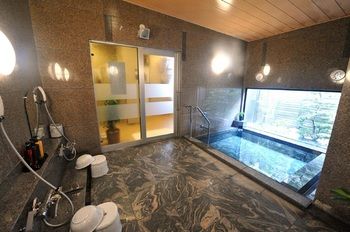 Hotel Route-Inn Gotenba Ekiminami 3*