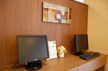 Hotel Route-Inn Gotenba Ekiminami 3*