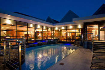 City Lodge Johannesburg Airport, Barbara Road 3*