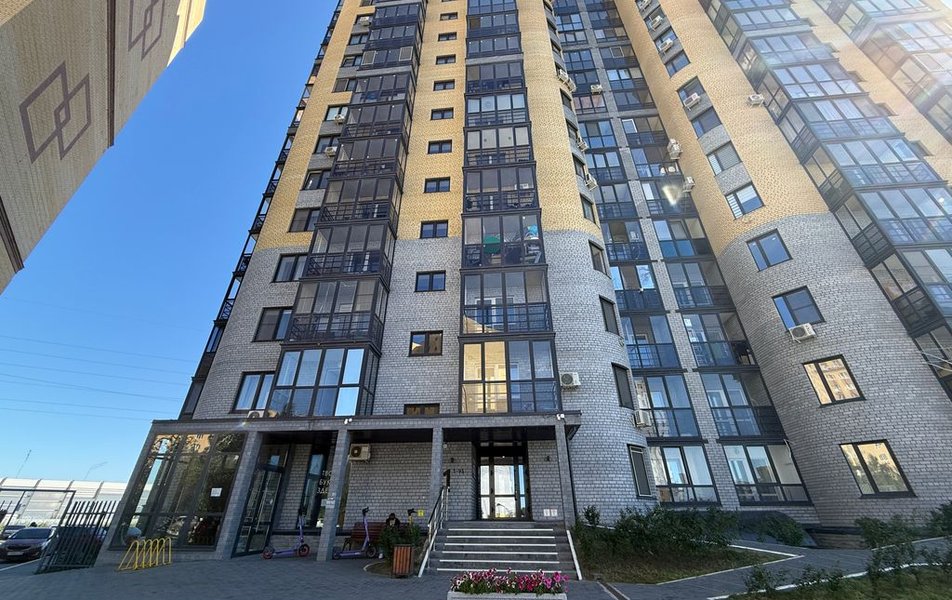 «Apartments Compass Group» \/ «Компас Групп на Мельникайте 150» апартаменты 2*