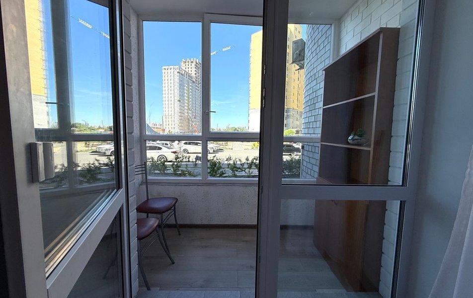 «Apartments Compass Group» \/ «Компас Групп на Мельникайте 150» апартаменты 2*
