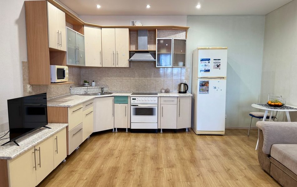 «Apartments Compass Group» \/ «Компас Групп на Мельникайте 150» апартаменты 2*