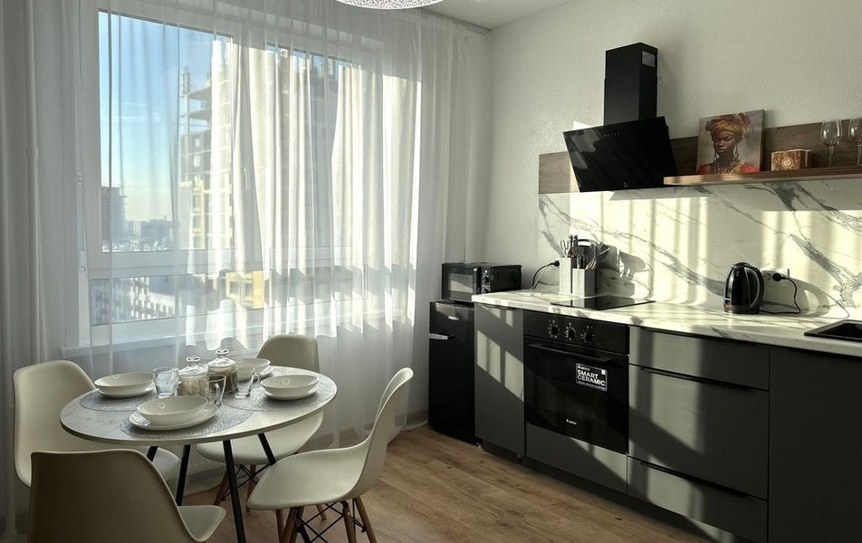 «Apartments Compass Group» \/ «Компас Групп на Салманова 21» апартаменты 2*