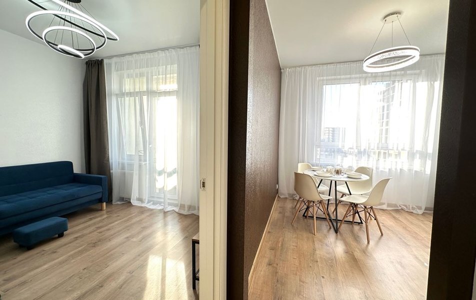 «Apartments Compass Group» \/ «Компас Групп на Салманова 21» апартаменты 2*