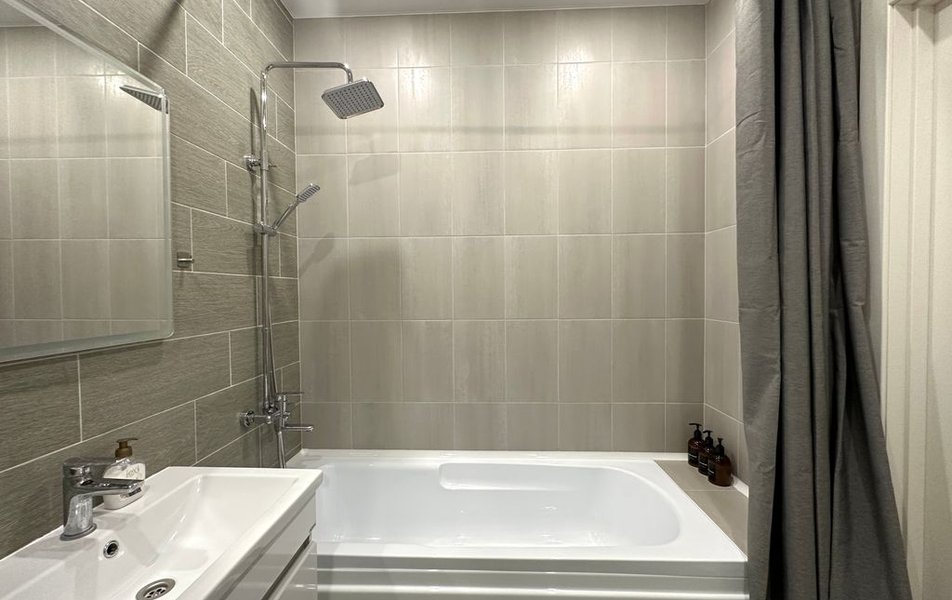 «Apartments Compass Group» \/ «Компас Групп на Салманова 21» апартаменты 2*