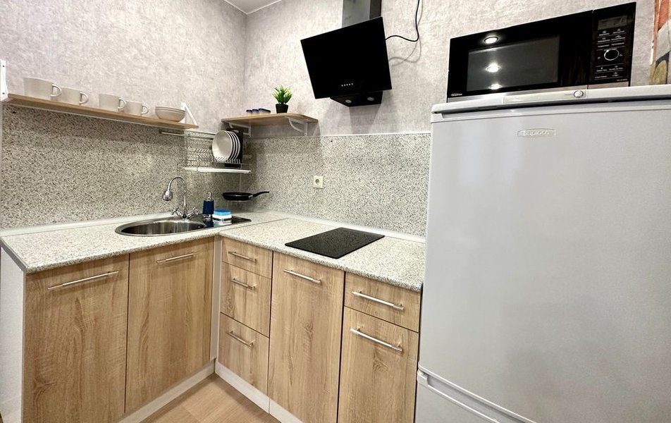 «Apartments Compass Group» \/ «Компас Групп на Первооткрывателей 6» апартаменты 2*