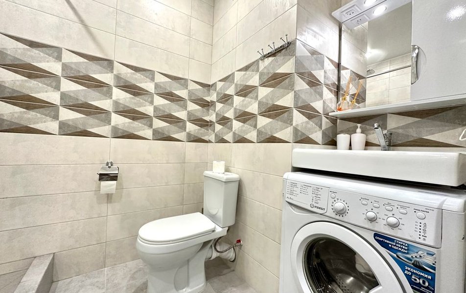 «Apartments Compass Group» \/ «Компас Групп на Первооткрывателей 6» апартаменты 2*