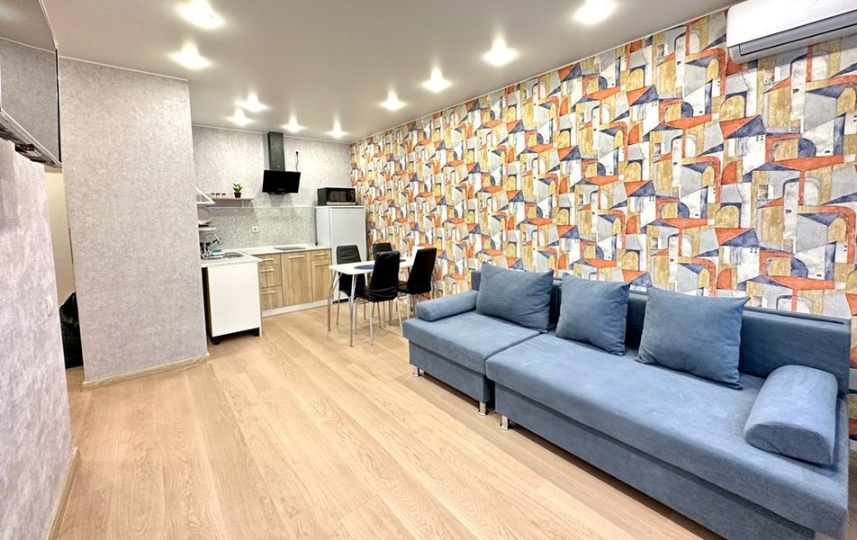 «Apartments Compass Group» \/ «Компас Групп на Первооткрывателей 6» апартаменты 2*