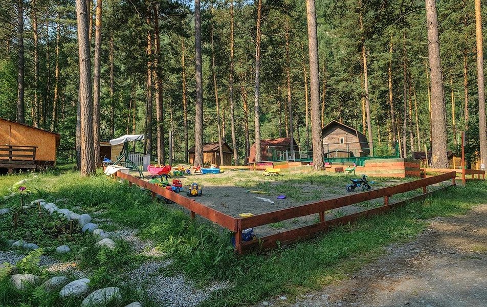 «Сибиряки» эко-деревня 2*