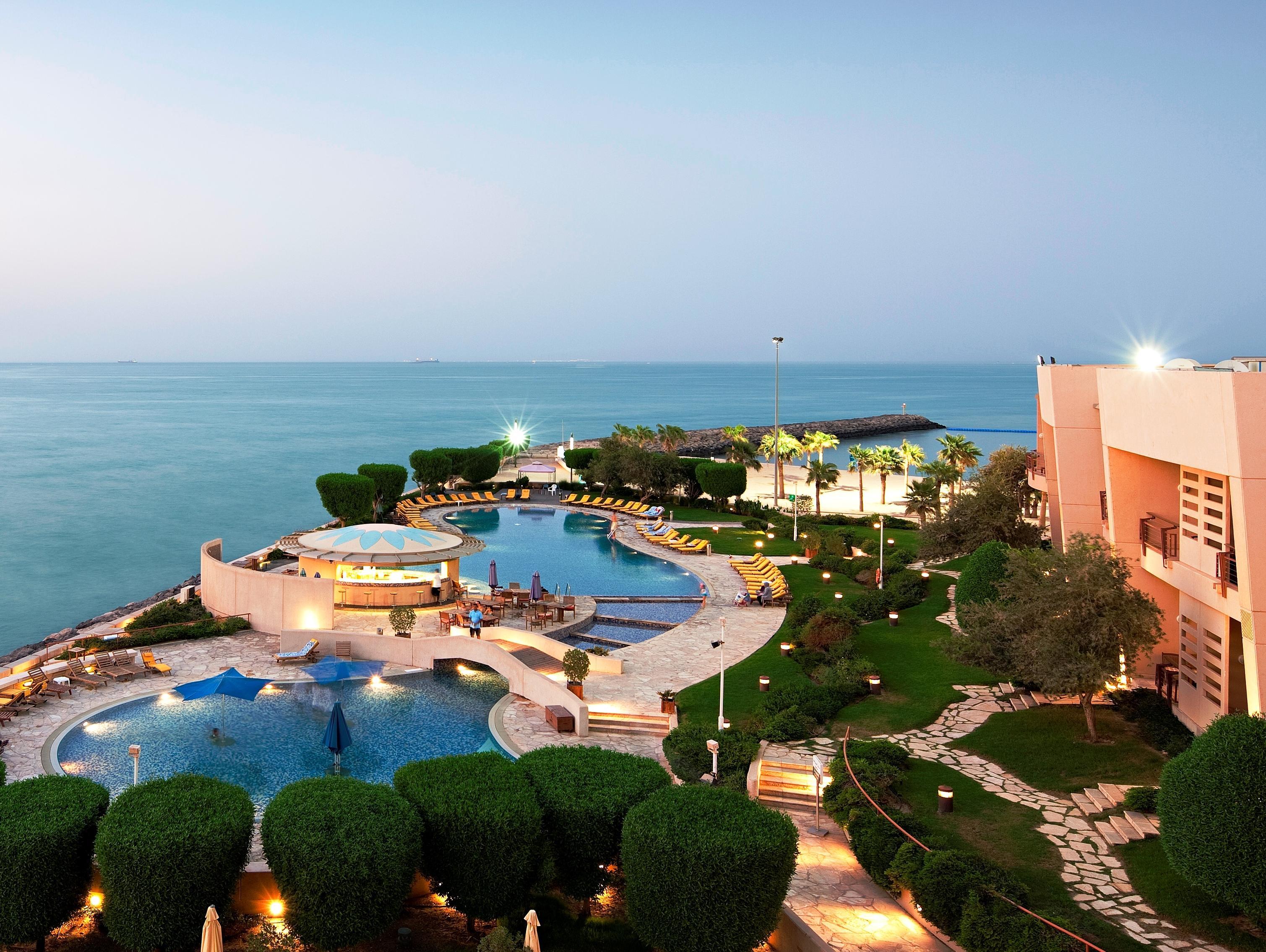 Marina Hotel 5*